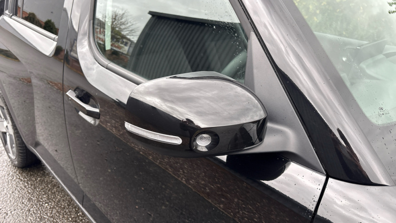 Hyundai INSTER 85kW 02 49kWh 5dr Auto Electric Hatchback